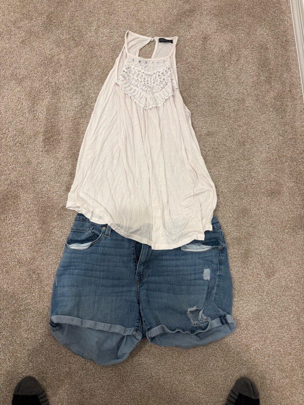 Signature by Levi Strauss Blue Denim Jean Shorts with White Crochet Tank Top